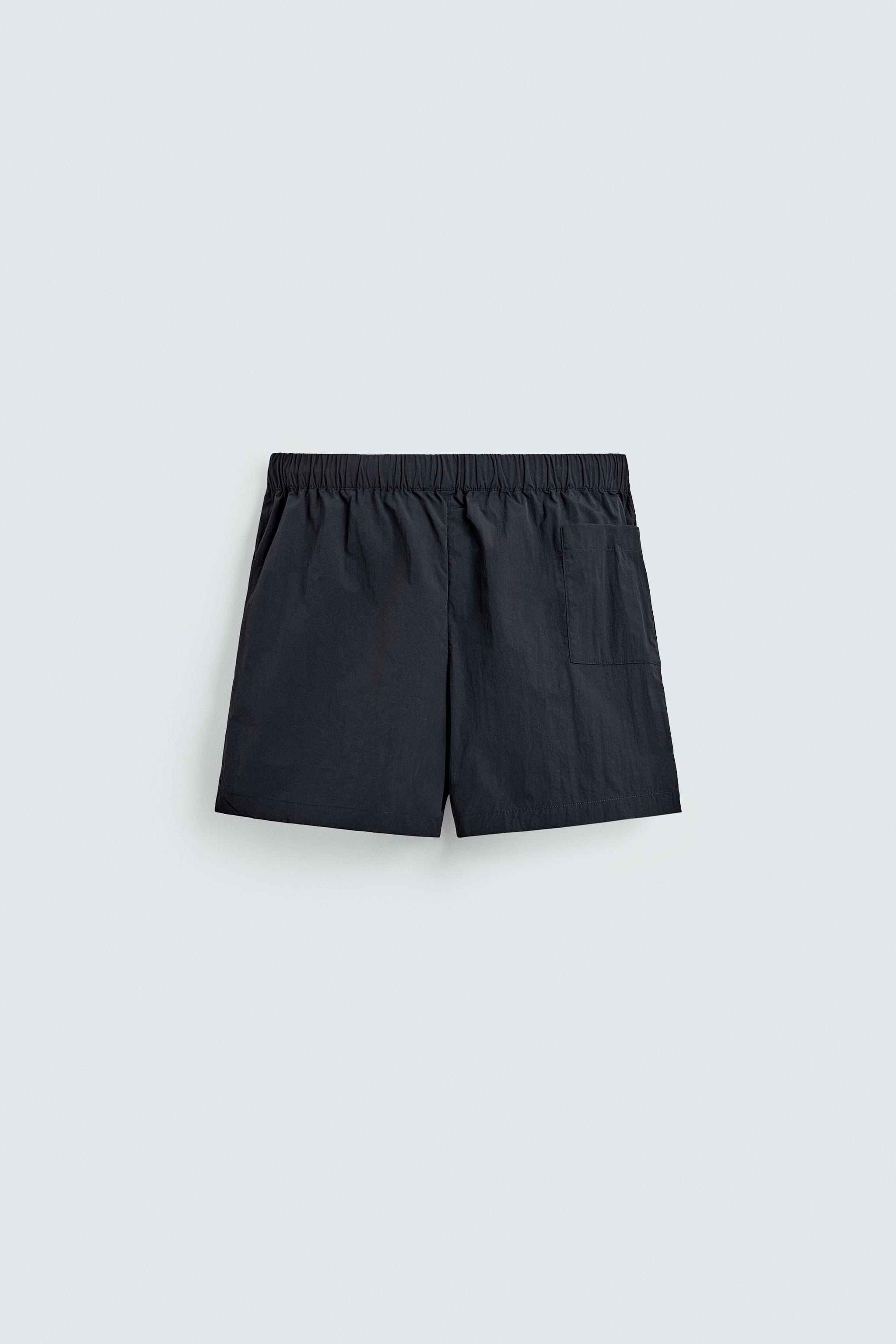 TECHNICAL SHORT SHORTS